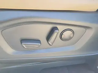 Ford Explorer 2023 Limited 4 puertas SUV