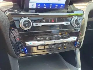 Ford Explorer 2023 Limited 4 puertas SUV