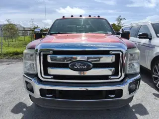 Ford F-250 Super Duty 2014 4x4 Lariat 4 puertas Cabina Crew 6.8 pies. SB Pickup