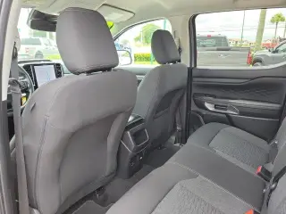 Ford Ranger 2024 4x4 XLT 4 puertas SuperCrew con caja de 5.0 pies