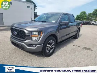 Ford F-150 2023 4x2 XL 4 puertas SuperCrew 5.5 pies. SB