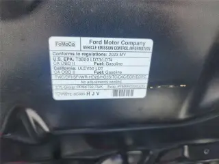 Ford F-150 2023 4x2 XL 4 puertas SuperCrew 5.5 pies. SB