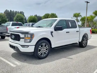 Ford F-150 2023 4x2 XL 4 puertas SuperCrew 5.5 pies SB