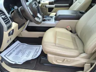 Ford F-150 2019 4x4 Lariat 4 puertas SuperCrew 5.5 pies. SB
