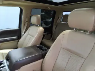 Ford F-150 2019 4x4 Lariat 4 puertas SuperCrew 5.5 pies. SB