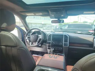 Ford F-150 2018 4x4 King Ranch 4 puertas SuperCrew 5.5 pies. SB