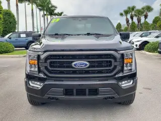 Ford F-150 2023 4x4 XLT 4 puertas SuperCrew 5.5 pies SB
