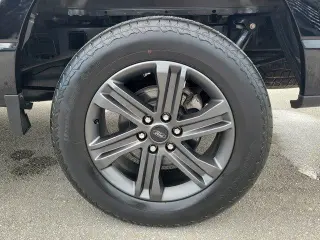 Ford F-150 2023 4x4 XLT 4 puertas SuperCrew 5.5 pies SB