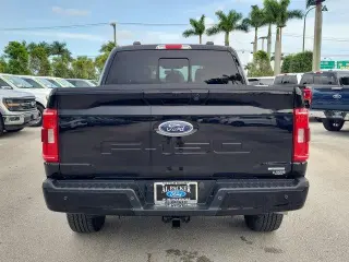 Ford F-150 2023 4x4 XLT 4 puertas SuperCrew 5.5 pies SB