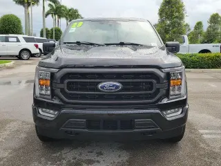 Ford F-150 2023 4x4 XLT 4 puertas SuperCrew 5.5 pies. SB