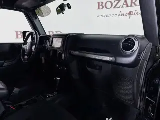 Jeep Wrangler 2015 4x4 Sport 2 puertas SUV