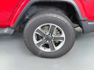 Jeep Wrangler Unlimited 2019 4x4 Sahara 4 puertas SUV