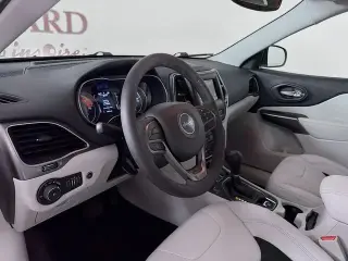 Jeep Cherokee 2020 4x4 Latitude Plus 4 puertas SUV