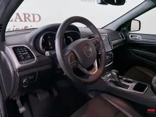 Jeep Grand Cherokee 2019 4x2 Laredo 4 puertas SUV