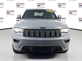 Jeep Grand Cherokee 2019 4x2 Laredo 4 puertas SUV