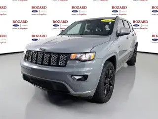 Jeep Grand Cherokee 2019 4x2 Laredo 4 puertas SUV