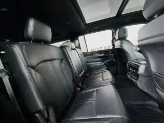 Jeep Wagoneer 2024 4x2 4 puertas SUV
