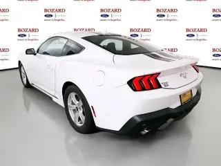 Ford Mustang 2024 EcoBoost 2dr Fastback
