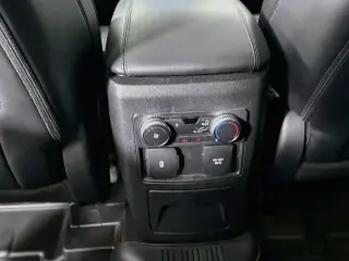Ford Explorer 2022 AWD Platinum 4 puertas SUV