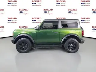 Ford Bronco 2024 4x4 Black Diamond 2 puertas SUV