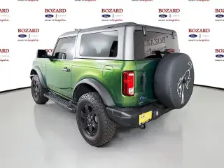 Ford Bronco 2024 4x4 Black Diamond 2 puertas SUV