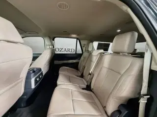 Ford Expedition MAX 2023 4x4 XLT 4 puertas SUV