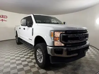 Ford F-250 Super Duty 2022 4x4 XLT Cabina Crew 4 puertas 6.8 ft. SB Pickup
