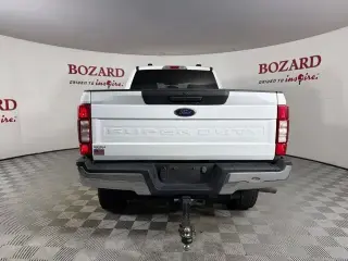 Ford F-250 Super Duty 2022 4x4 XLT Cabina Crew 4 puertas 6.8 ft. SB Pickup