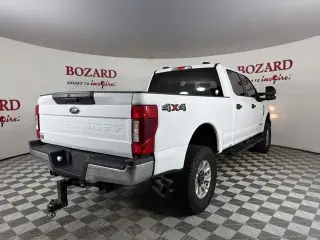 Ford F-250 Super Duty 2022 4x4 XLT Cabina Crew 4 puertas 6.8 ft. SB Pickup