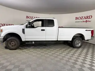 Ford F-250 Super Duty 2022 4x4 XL 4 puertas SuperCab 1.83 m (6.8 pies) Pickup