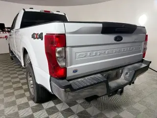 Ford F-250 Super Duty 2022 4x4 XL 4 puertas SuperCab 1.83 m (6.8 pies) Pickup