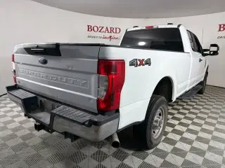 Ford F-250 Super Duty 2022 4x4 XL 4 puertas SuperCab 1.83 m (6.8 pies) Pickup