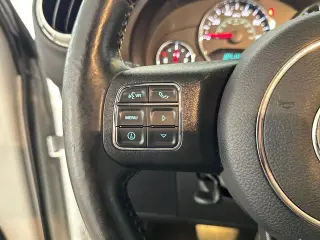 Jeep Wrangler JK 2018 4x4 Sahara 2 puertas SUV