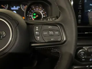 Jeep Wrangler 2025 4x4 Sport 4 puertas SUV