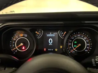 Jeep Wrangler 2025 4x4 Sport 4 puertas SUV