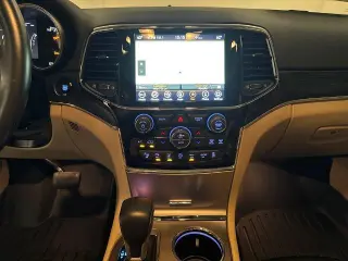 Jeep Grand Cherokee 2020 4x2 Limited 4 puertas SUV