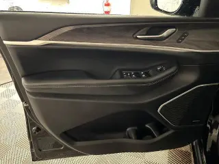 Jeep Grand Cherokee L 2022 4x4 Limited 4 puertas SUV