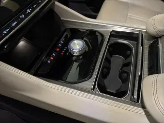 Jeep Wagoneer 2024 Serie II 4x2 4 puertas SUV
