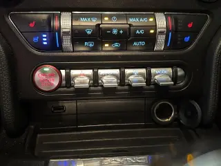 Ford Mustang 2019 GT Premium 2dr Fastback