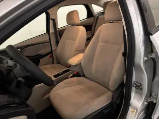 Ford Focus 2015 SE 4 puertas Sedan