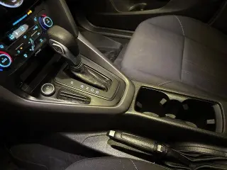Ford Focus 2017 SEL 4 puertas Hatchback