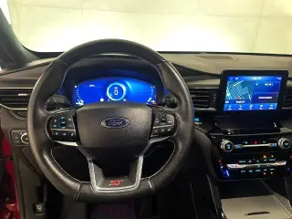 Ford Explorer 2022 ST 4 puertas SUV