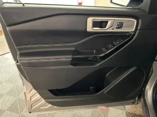 Ford Explorer 2022 AWD ST 4 puertas SUV