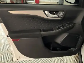 Ford Escape Híbrido 2020 AWD SE Sport 4 puertas SUV