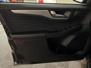 Ford Escape Híbrido 2024 AWD Platinum 4 puertas SUV