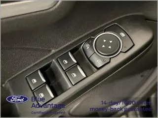 Ford Escape Híbrido 2024 AWD Platinum 4 puertas SUV