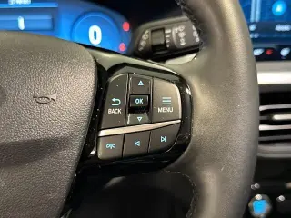 Ford Escape Híbrido 2024 AWD Platinum 4 puertas SUV