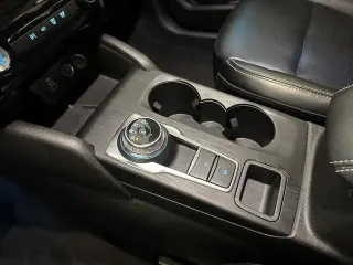 Ford Escape Híbrido 2024 AWD Platinum 4 puertas SUV