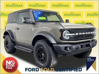 Ford Bronco 2025 4x4 Badlands 2 puertas SUV