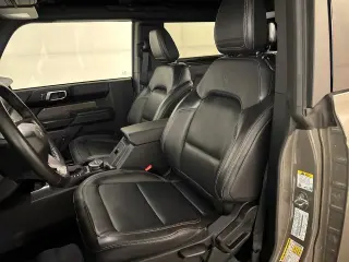 Ford Bronco 2025 4x4 Badlands 2 puertas SUV